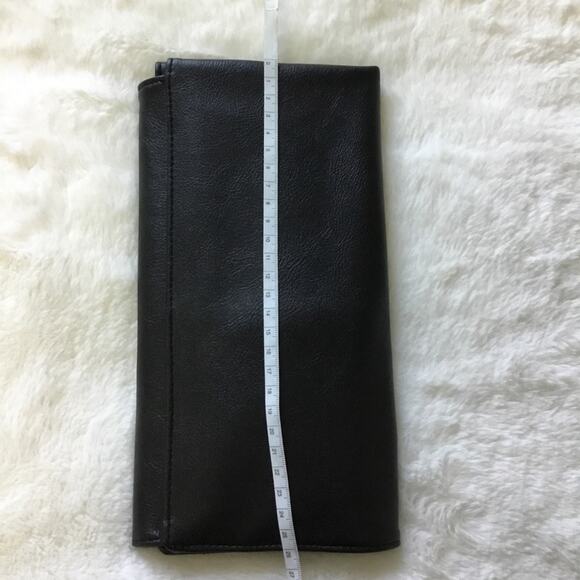 Black Leather Makeup Case - Picture 5 of 8